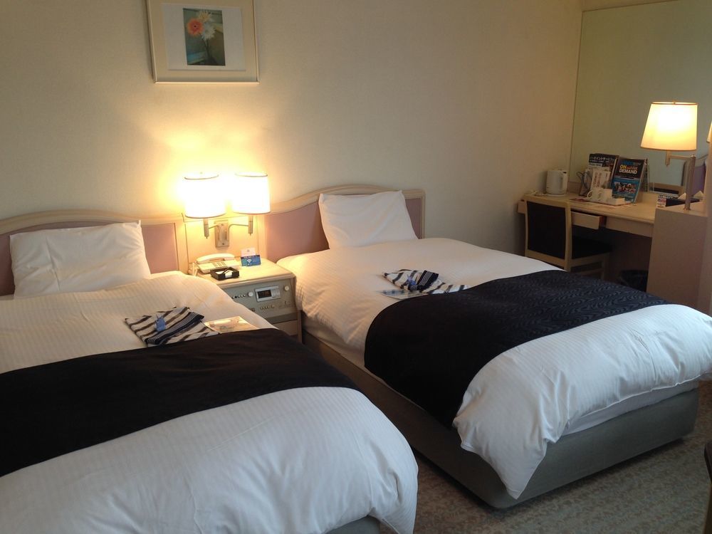 Apa Hotel Takaoka Marunouchi Ngoại thất bức ảnh
